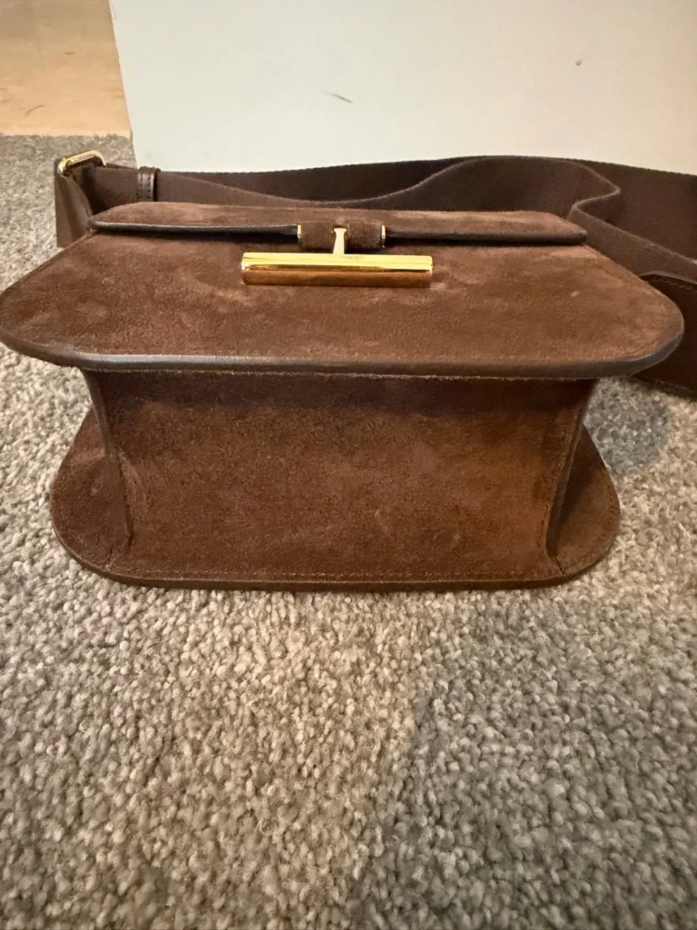 Tom Ford Dark Brown Suede Messenger Bag with Gold-Tone Hardware - Picture 4 of 10